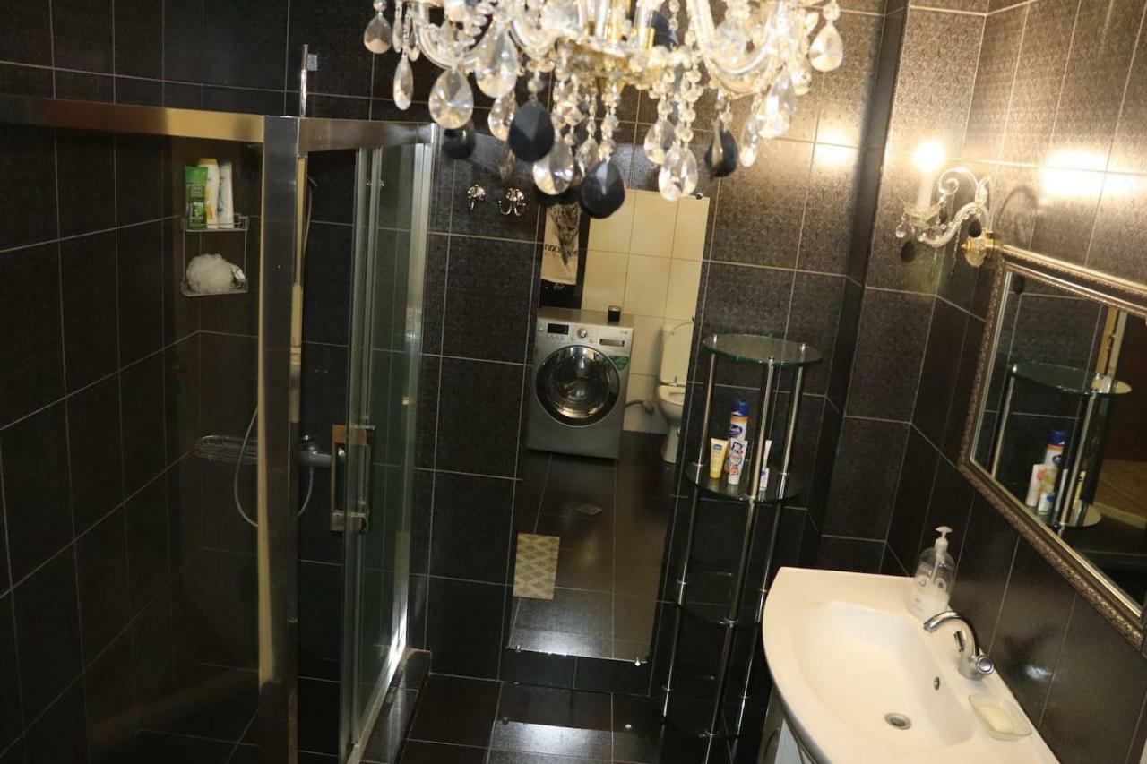 La Petite Maison Erevan Esterno foto